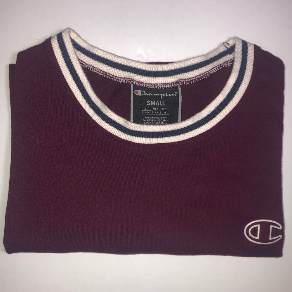 Women’s Short Sleeve Champion Maroon T Shirt Small